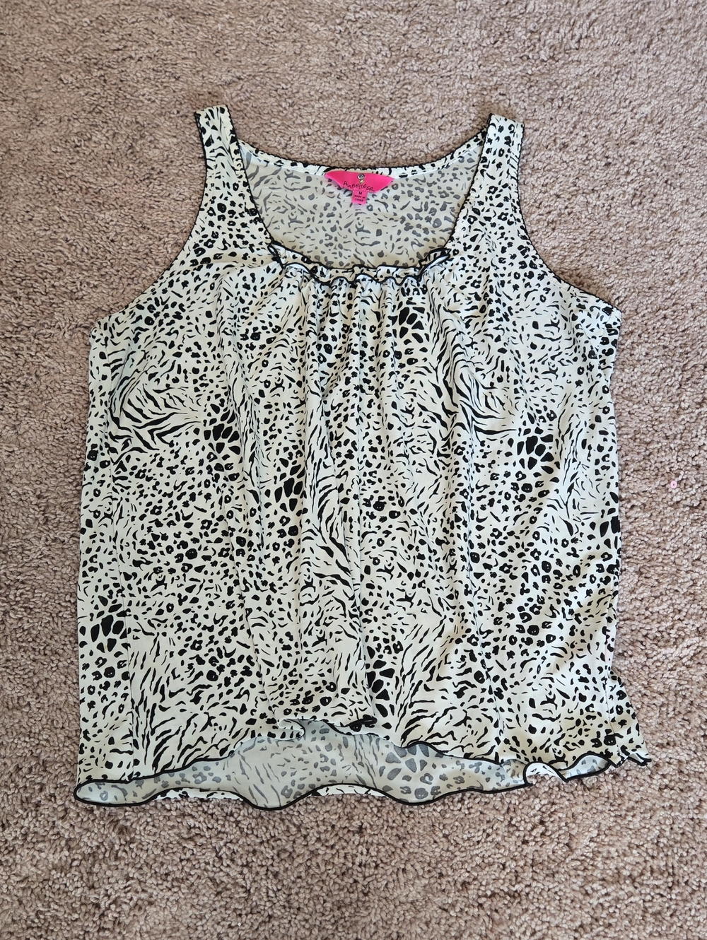 Women's Black & White Animal Print Scoop Neck Tank Top